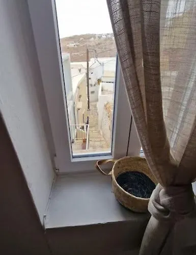 Apartament To Stegadaki - Traditional Cycladic Mansion Ano Syros